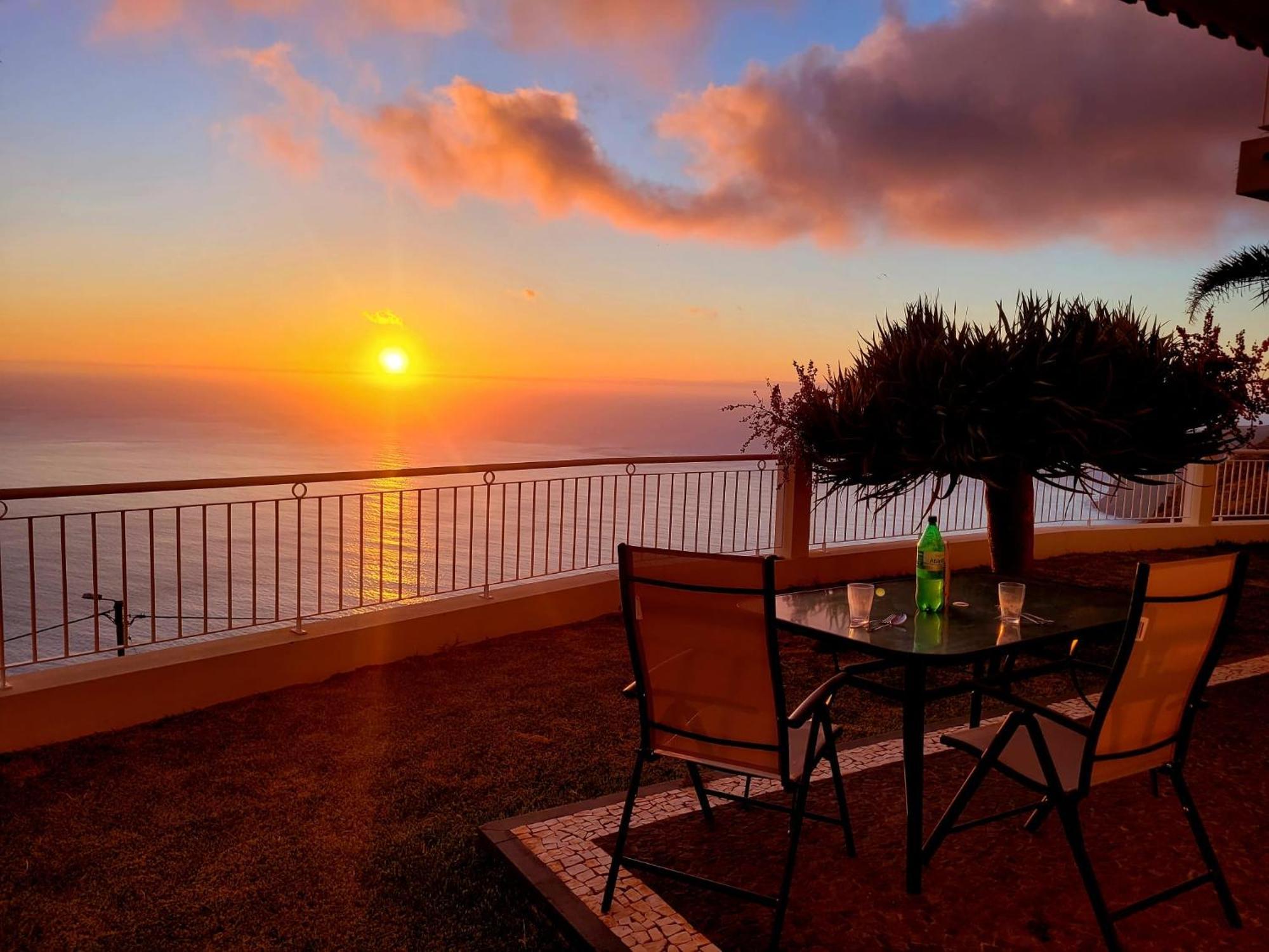 The Best Sea View In Madeira - Casa Farol Fajã da Ovelha Exterior foto